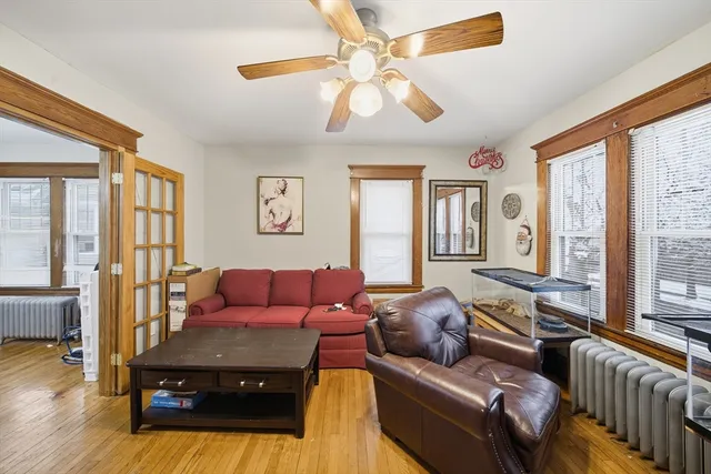 $379,900 | 571-573 Carew Street, Springfield, MA 01104