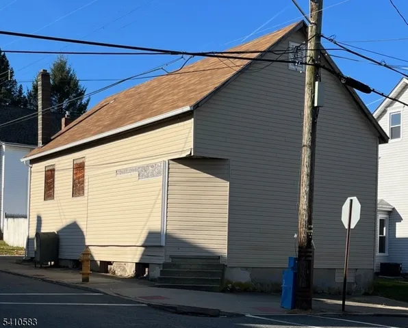 $349,000 | 64 Filmore Street, Phillipsburg, NJ 08865