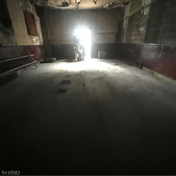 64 Filmore Street Phillipsburg, NJ 08865 - Photo 6 of 6 a empty room with windows