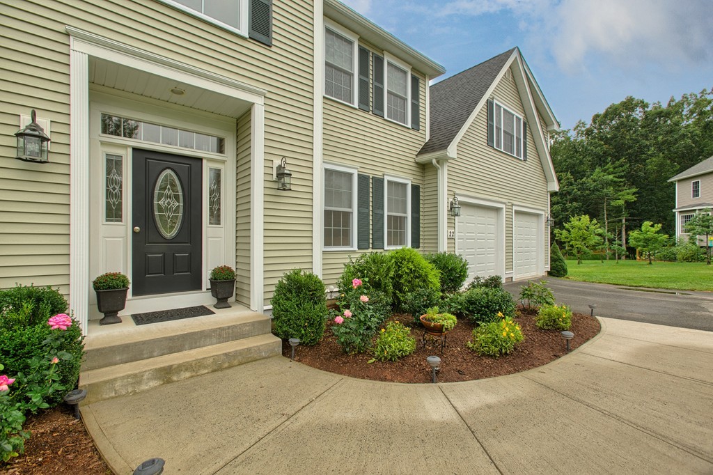 22 Quail Ridge Road Groton, MA 01450 - Photo 3 of 30
