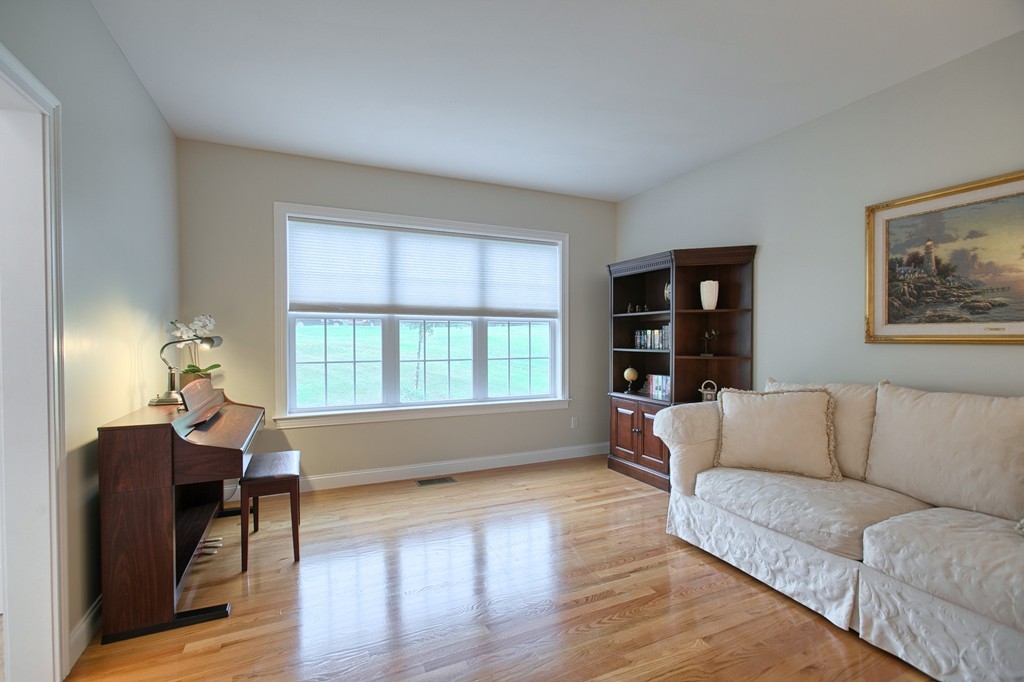 22 Quail Ridge Road Groton, MA 01450 - Photo 5 of 30