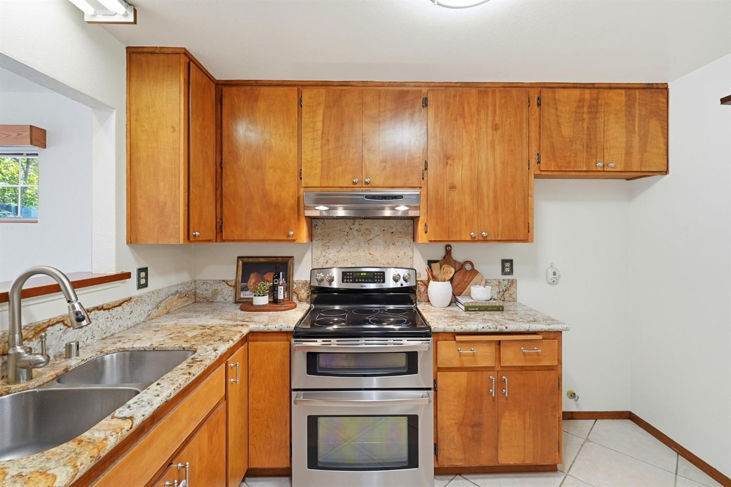 4026 Bright Court Placerville, CA 95667 - Photo 15 of 61