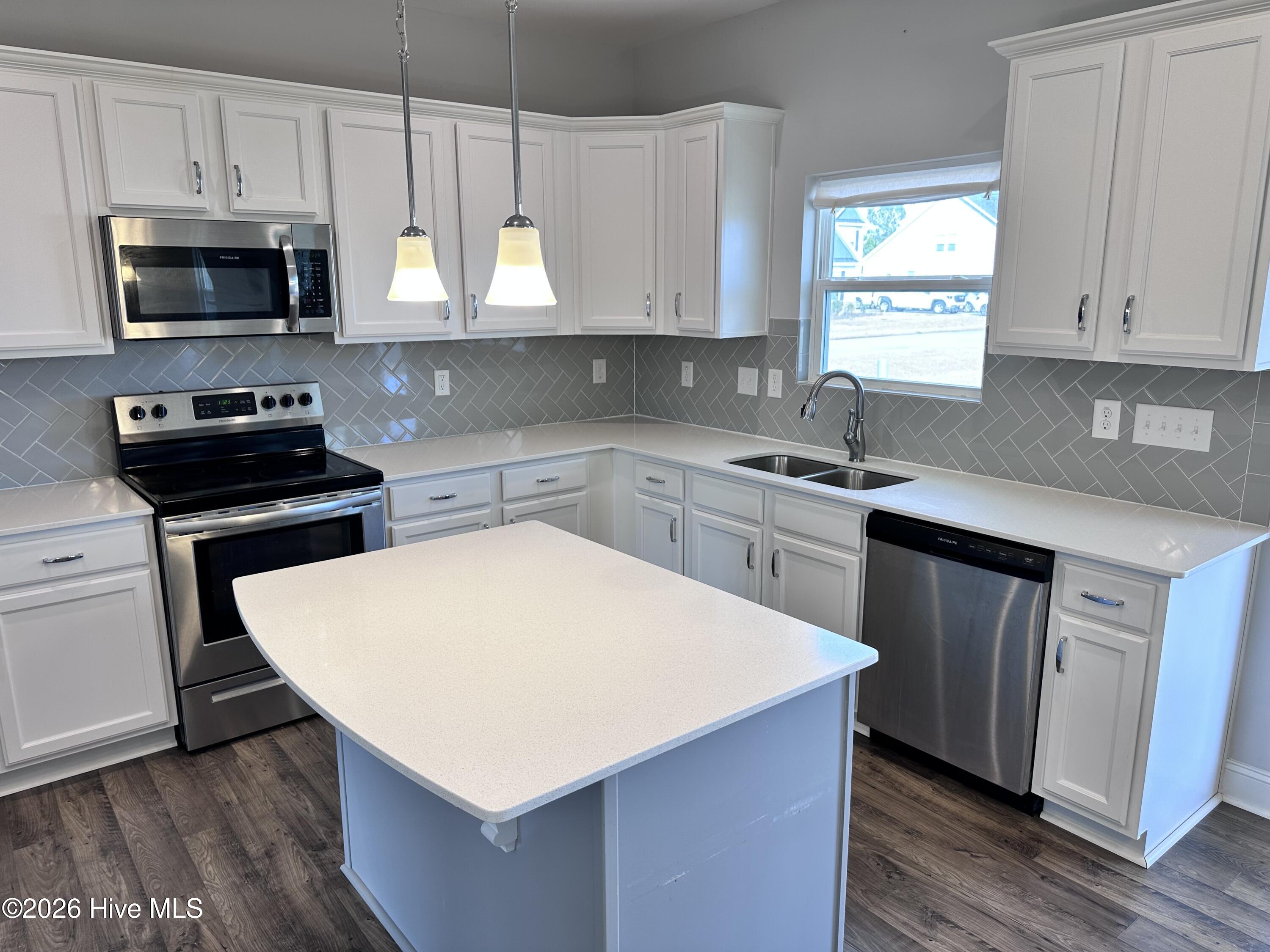 1001 Ferry Spring Lane Jacksonville, NC 28546 - Photo 15 of 51 IMG_7681