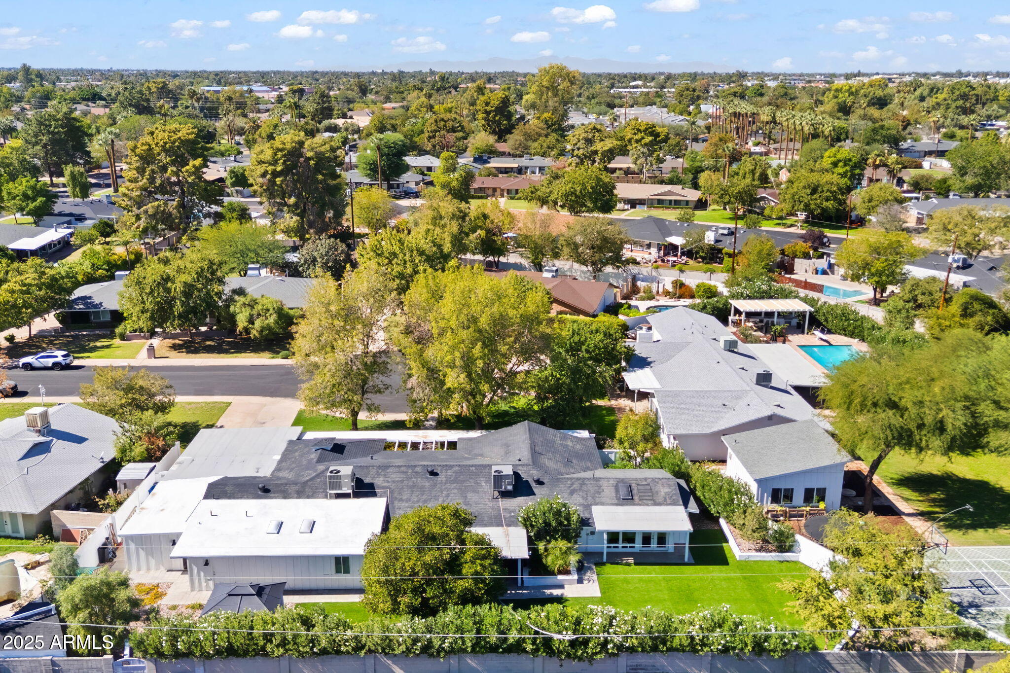7519 North 12th Avenue Phoenix, AZ 85021 - Photo 52 of 52 an aerial view of multiple house