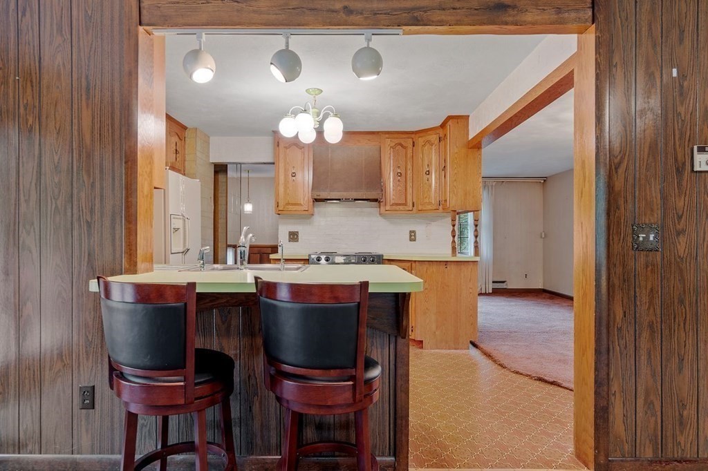 8 Symphony Road Peabody, MA 01960 - Photo 14 of 36 Gallery Image 14