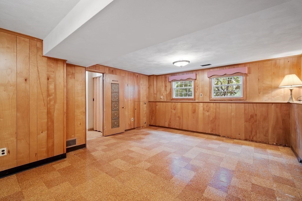8 Symphony Road Peabody, MA 01960 - Photo 24 of 36 Gallery Image 24