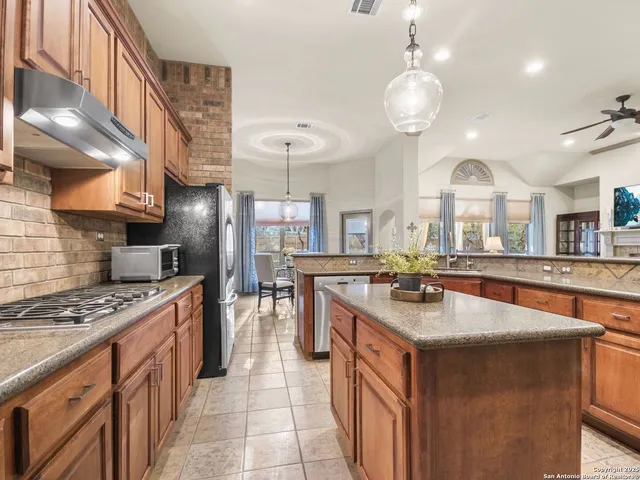 $850,000 | 1504 Clementson Drive, San Antonio, TX 78260