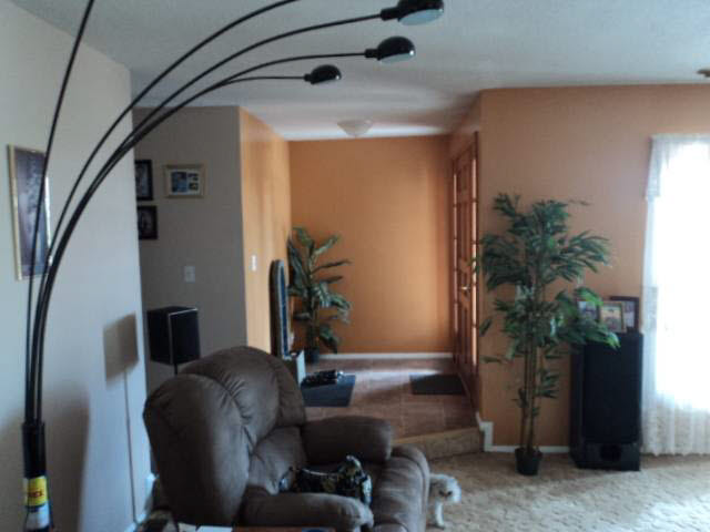 800 East Royerton Road Muncie, IN 47303 - Photo 3 of 10 Gallery Image 3