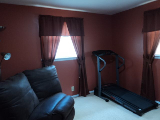 800 East Royerton Road Muncie, IN 47303 - Photo 7 of 10 Gallery Image 7