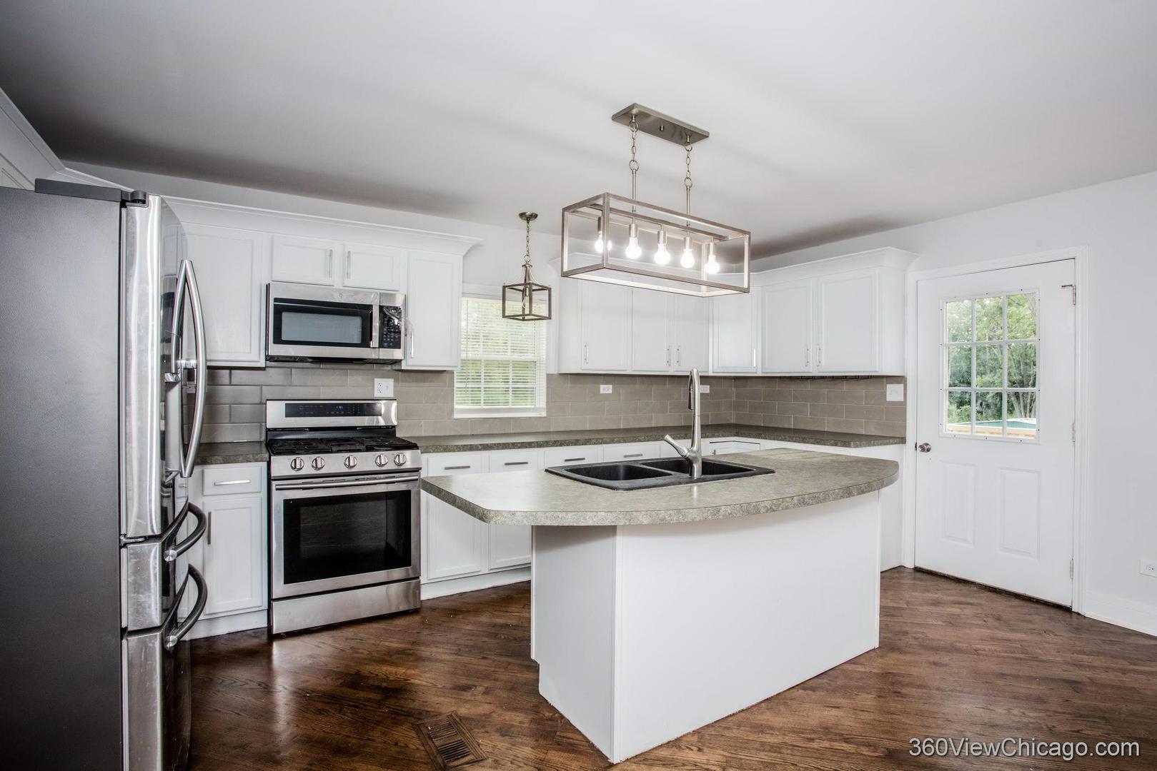 1514 West Norfolk Road Crete, IL 60417 - Photo 13 of 71 Gallery Image 13