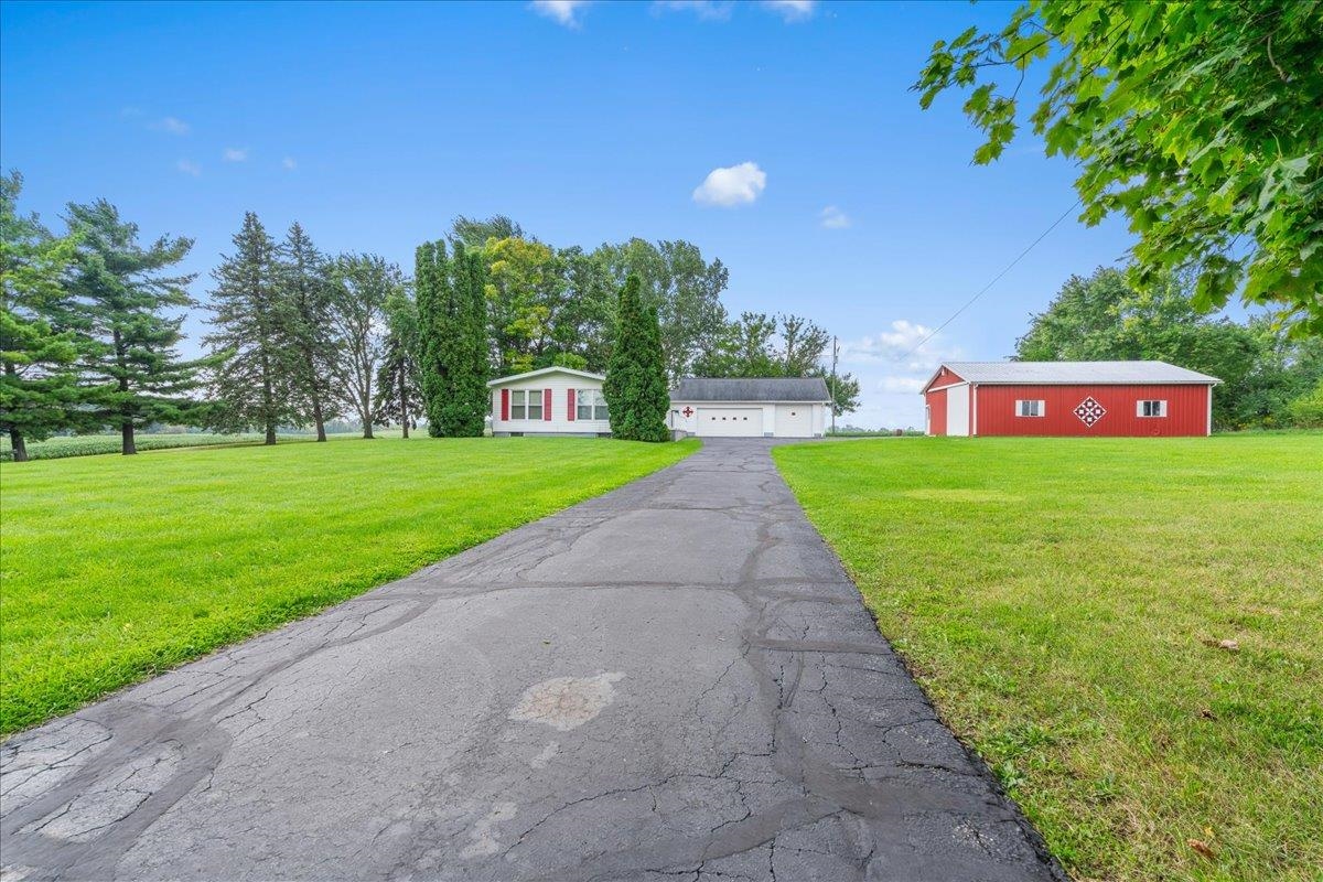 8360 Lytle Road Corunna, MI 48817 - Photo 1 of 38