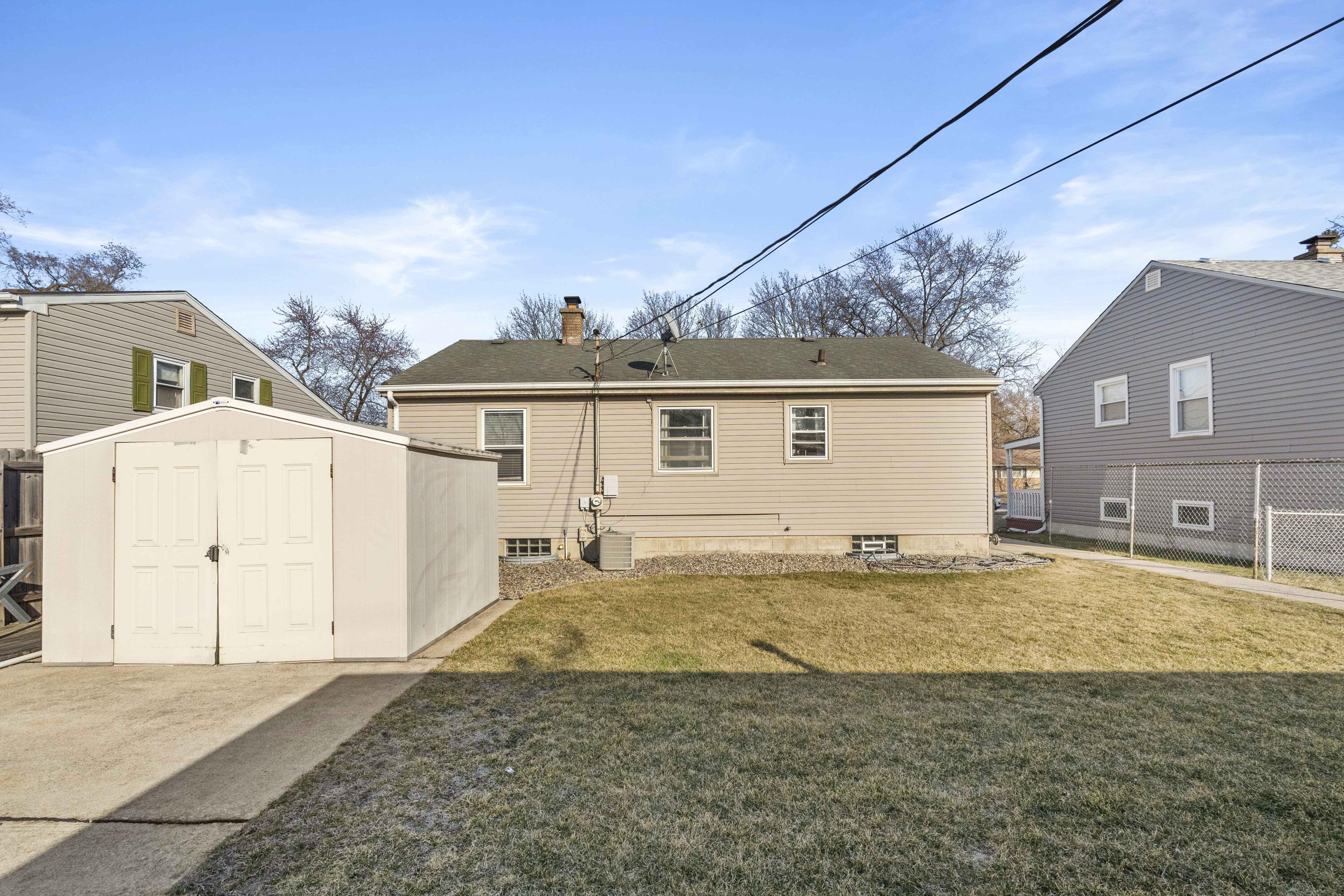 8136 5th Street Highland, IN 46322 - Photo 23 of 24 3000x2000