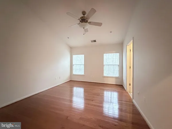 $3,000 | 18722 Broken Oak Road, Boyds, MD 20841