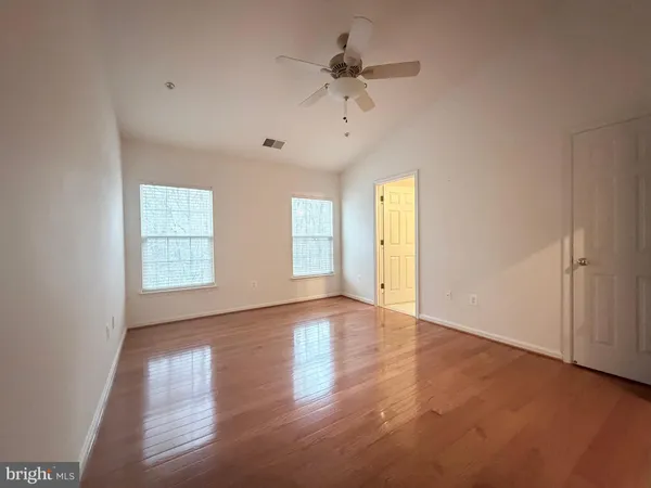 $3,000 | 18722 Broken Oak Road, Boyds, MD 20841