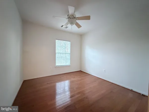 $3,000 | 18722 Broken Oak Road, Boyds, MD 20841