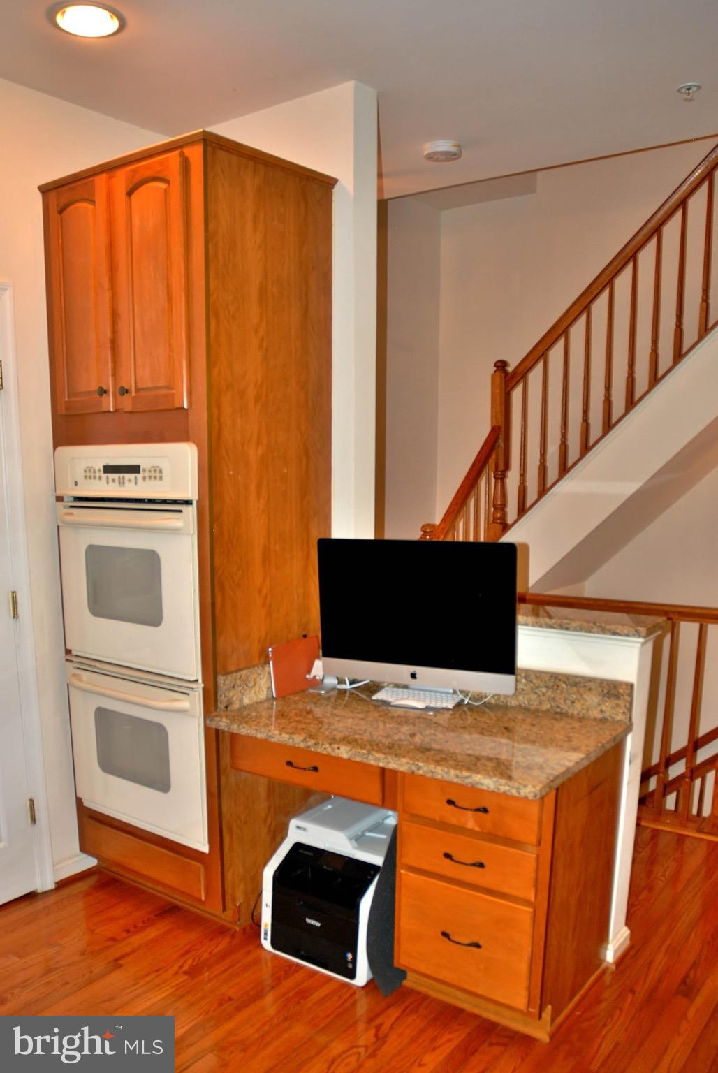 18722 Broken Oak Road Boyds, MD 20841 - Photo 9 of 19 Kitchen