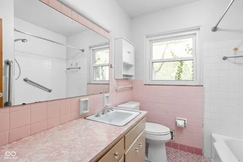 $325,000 | 7985 Kimlough Drive, Indianapolis, IN 46240