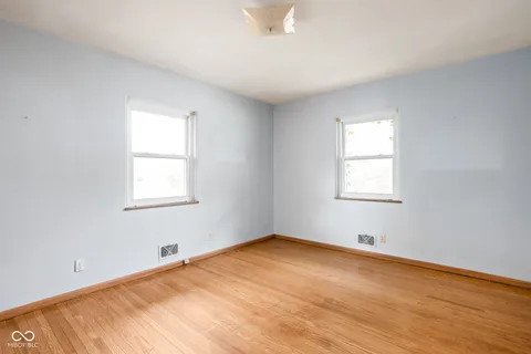 $325,000 | 7985 Kimlough Drive, Indianapolis, IN 46240