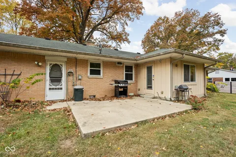 $325,000 | 7985 Kimlough Drive, Indianapolis, IN 46240