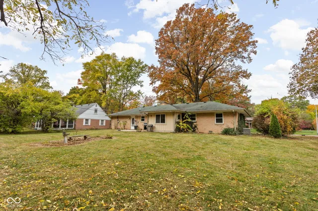 $325,000 | 7985 Kimlough Drive, Indianapolis, IN 46240