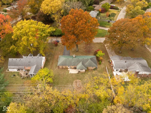 $325,000 | 7985 Kimlough Drive, Indianapolis, IN 46240