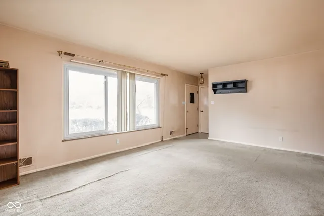 $325,000 | 7985 Kimlough Drive, Indianapolis, IN 46240