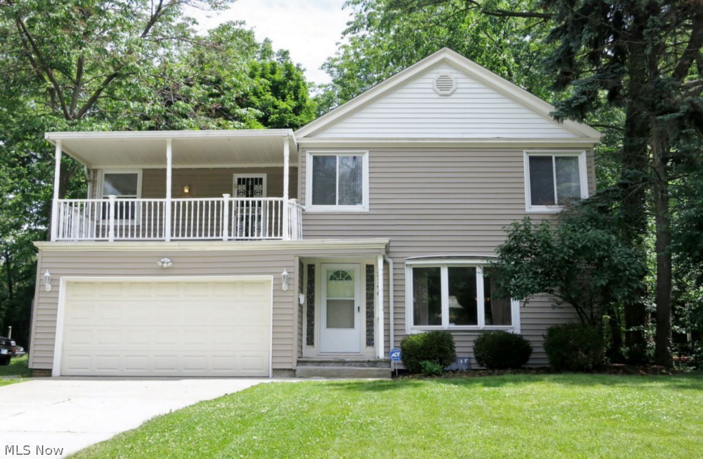 3196 Rumson Road Cleveland, OH 44118 - Photo 1 of 21