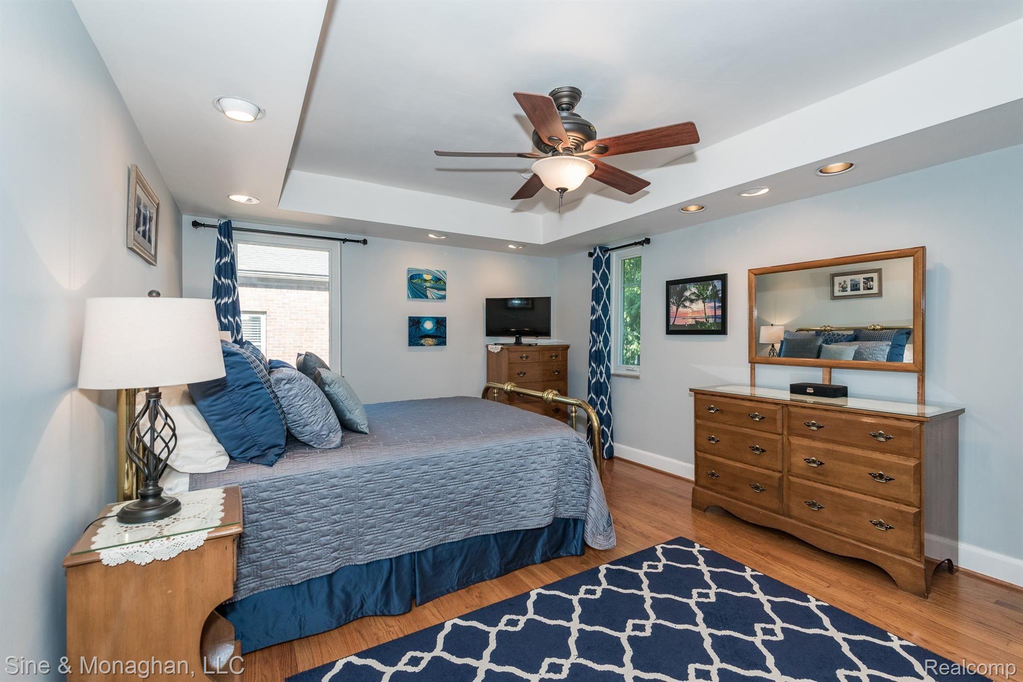 429 Maison Road Grosse Pointe, MI 48236 - Photo 18 of 40 DSC_8988.jpg