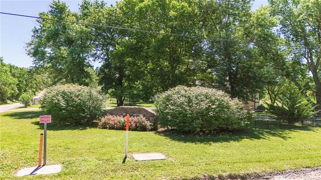 1748 East 800 Road Lawrence, KS 66049 - Photo 42 of 56