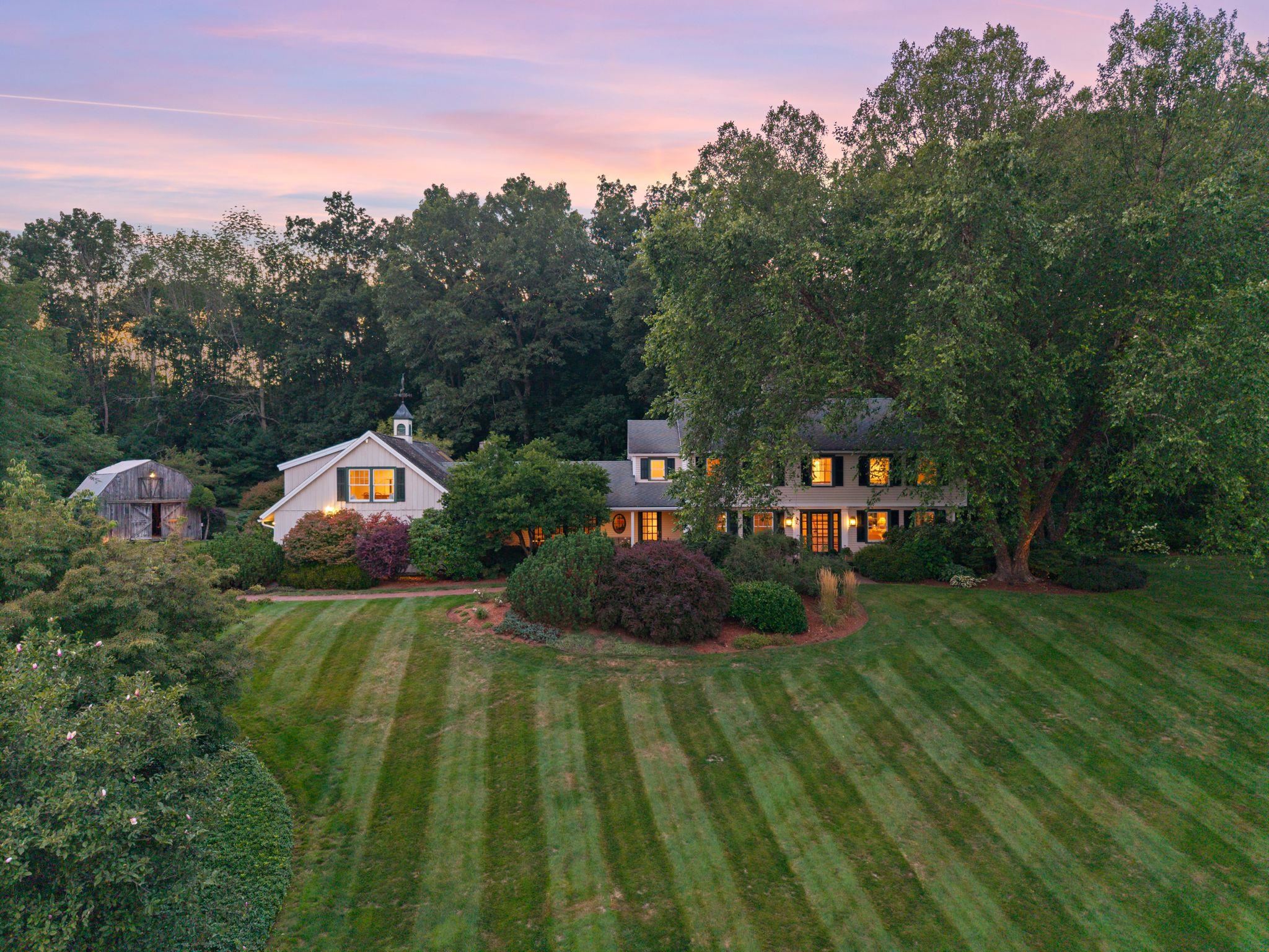 276 Exeter Road Hampton Falls, NH 03844 - Photo 1 of 59