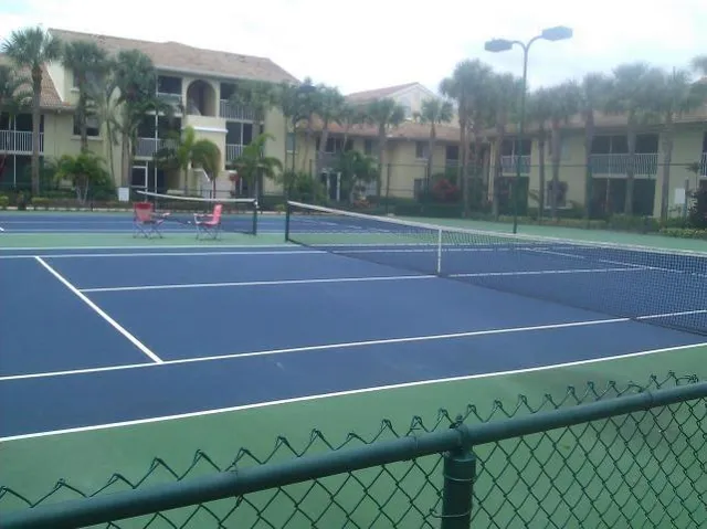 a view of a tennis court