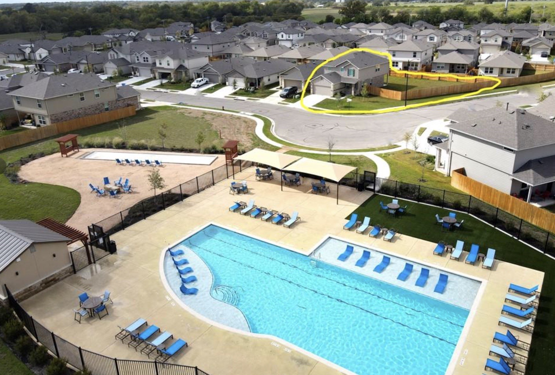 200 Strand Lane Bastrop, TX 78602 - Photo 3 of 12