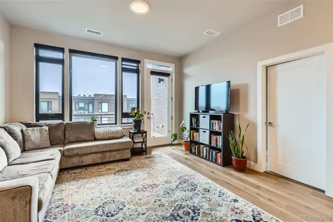 $535,000 | 6618 East Lowry Boulevard, Unit 307, Denver, CO 80230