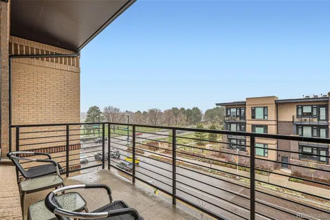 $535,000 | 6618 East Lowry Boulevard, Unit 307, Denver, CO 80230