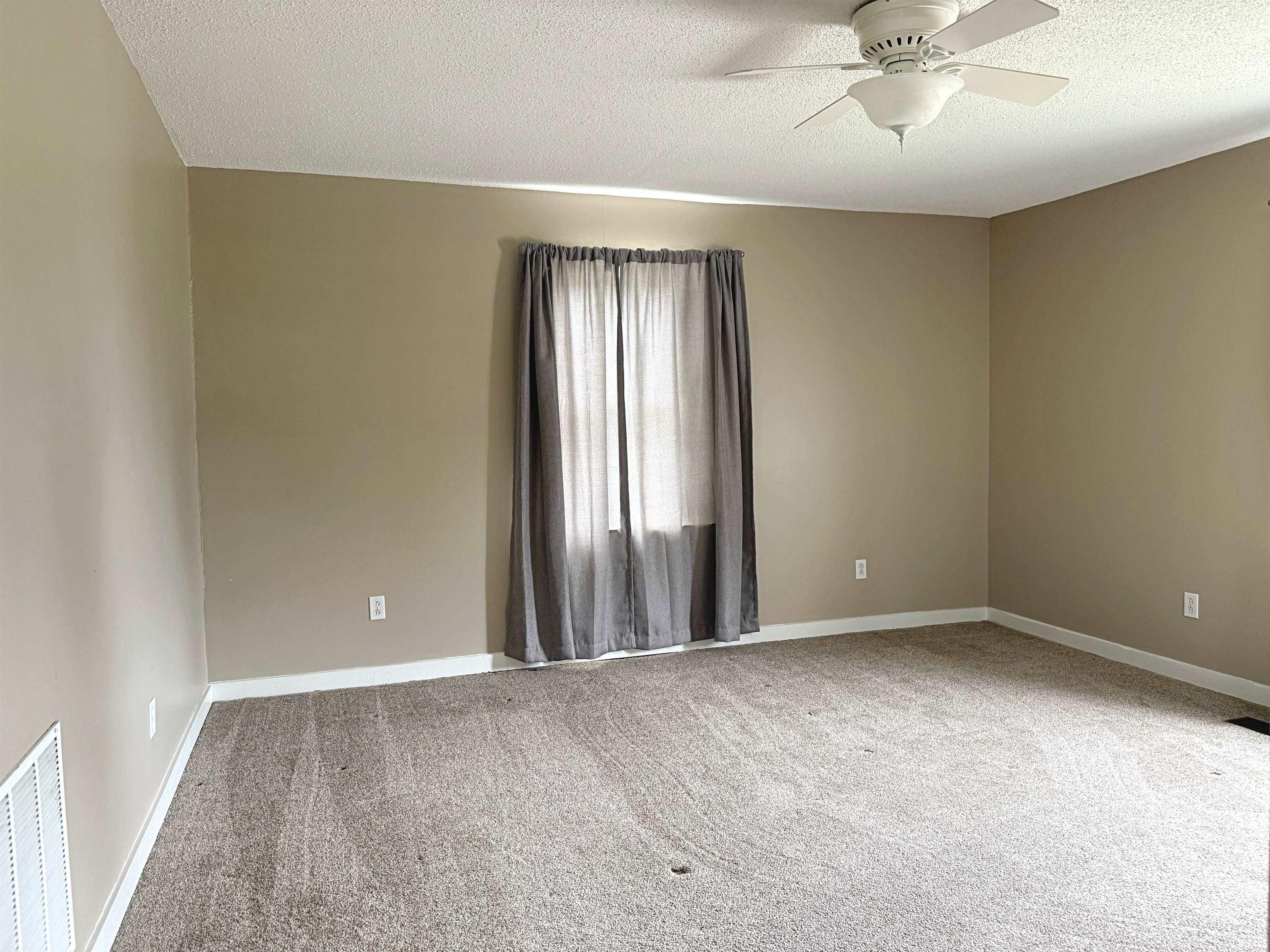 409 Butcher Boulevard Loogootee, IN 47553 - Photo 11 of 30