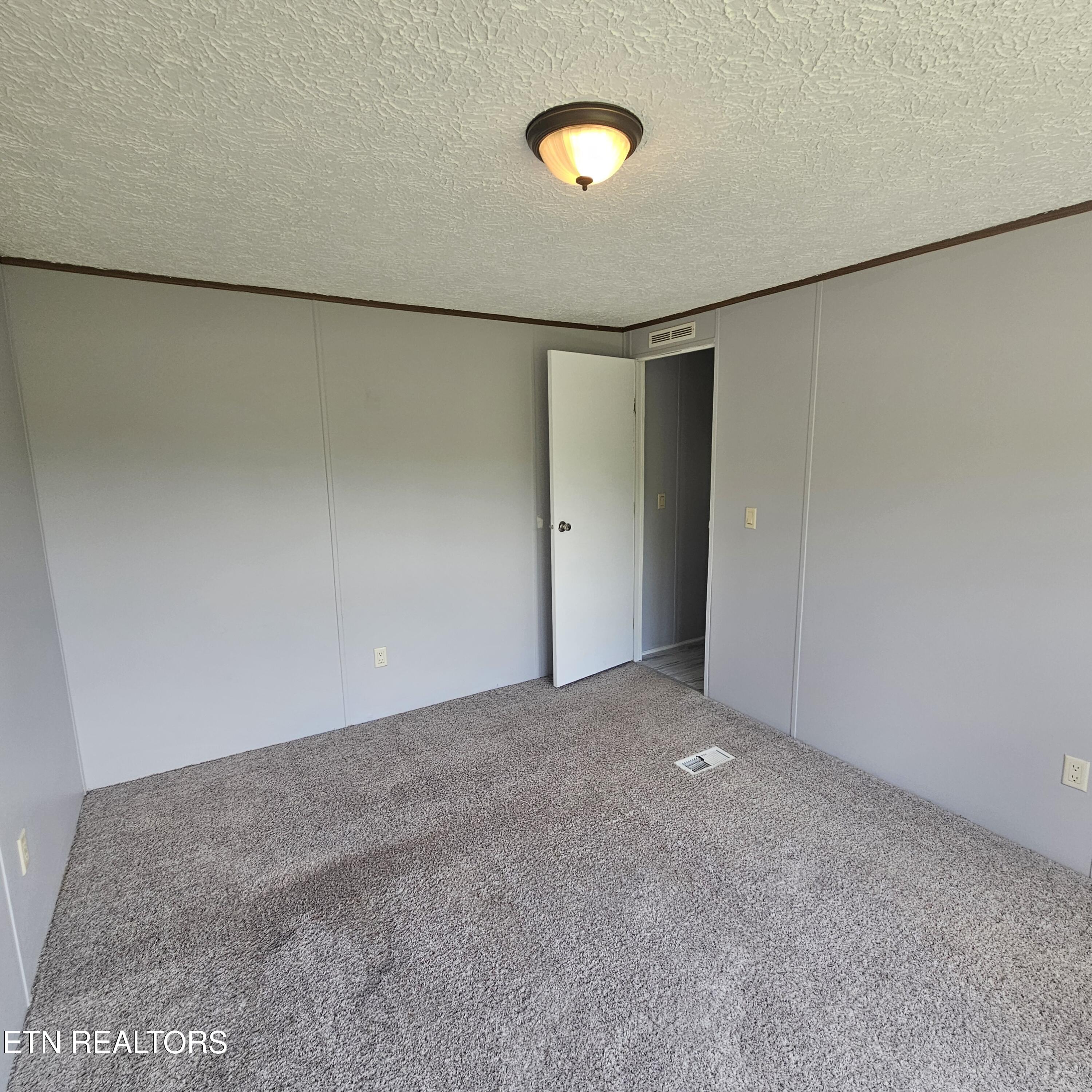 121 Harness Road New Tazewell, TN 37825 - Photo 23 of 59 20260709_115530