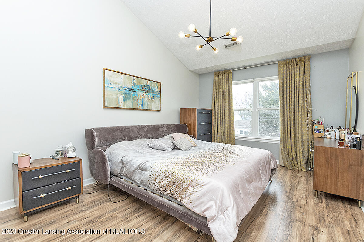 1333 Coolidge Road, Unit 14 East Lansing, MI 48823 - Photo 13 of 22 Primary Bedroom