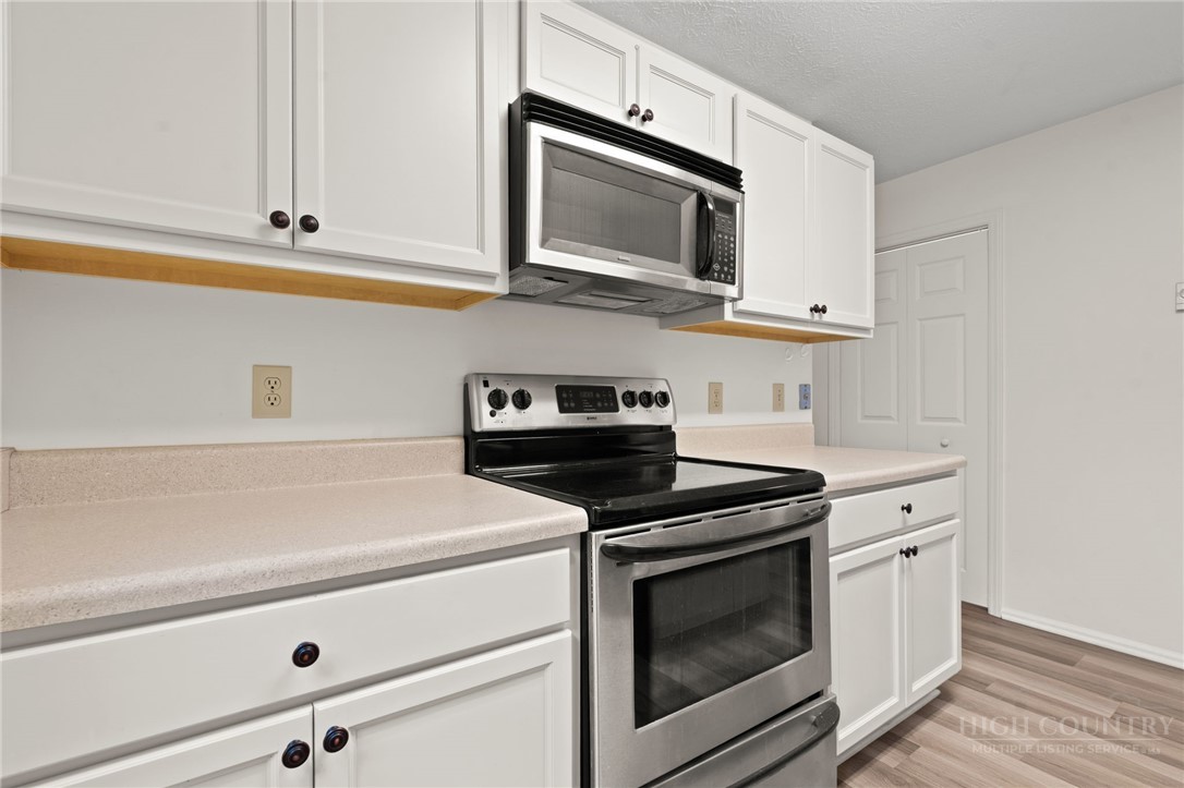 512 Poplar Grove Road Boone, NC 28607 - Photo 15 of 46
