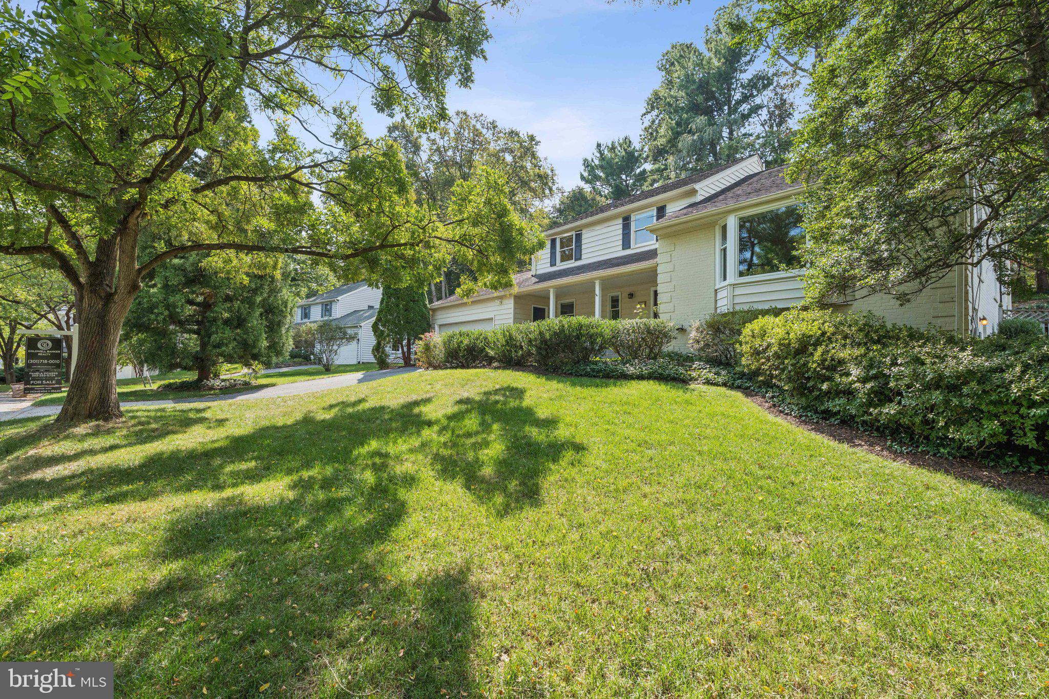 8510 West Howell Road Bethesda, MD 20817 - Photo 38 of 45 Exterior Front