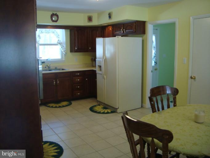 7901 Poplar Grove Road Severn, MD 21144 - Photo 15 of 30 Kitchen
