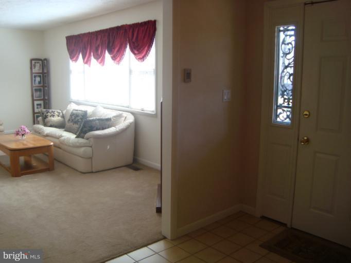 7901 Poplar Grove Road Severn, MD 21144 - Photo 21 of 30 Living Room
