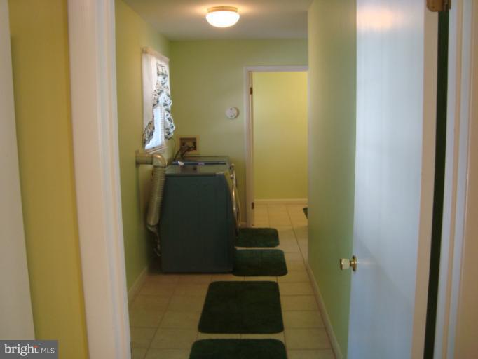 7901 Poplar Grove Road Severn, MD 21144 - Photo 7 of 30 Interior (General)