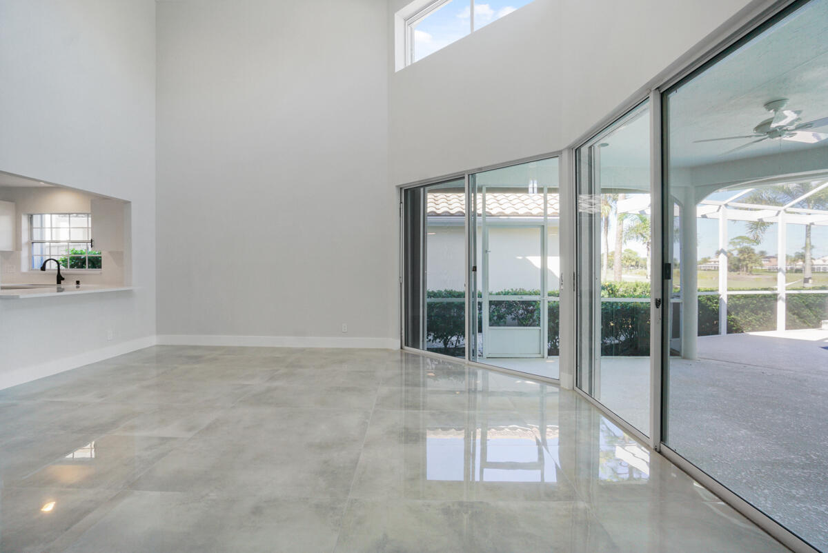 149 Eagleton Court Palm Beach Gardens, FL 33418 - Photo 11 of 49 Living Room