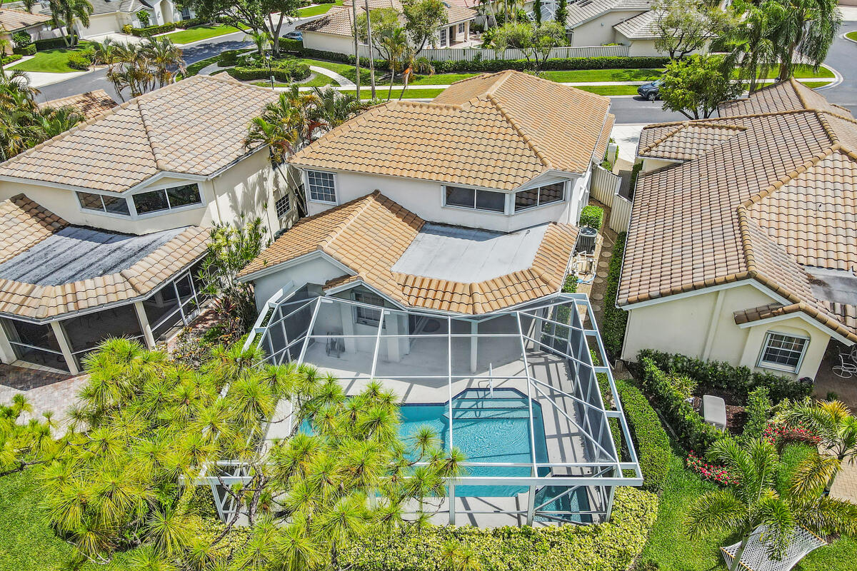 149 Eagleton Court Palm Beach Gardens, FL 33418 - Photo 40 of 49 Screened Enclosed Pool/Patio