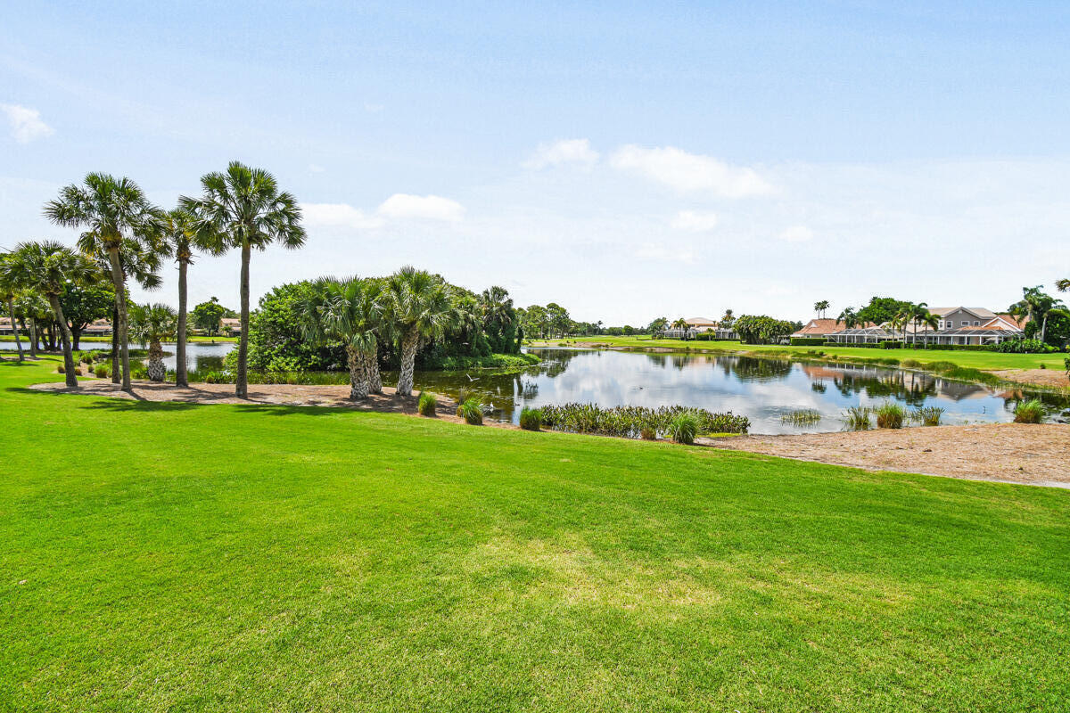 149 Eagleton Court Palm Beach Gardens, FL 33418 - Photo 46 of 49 Stunning Lake Views
