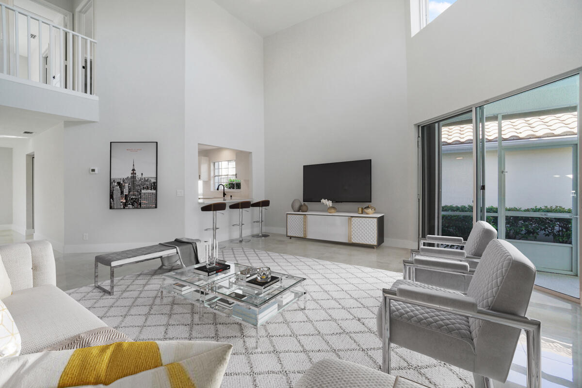149 Eagleton Court Palm Beach Gardens, FL 33418 - Photo 10 of 49 Living Room