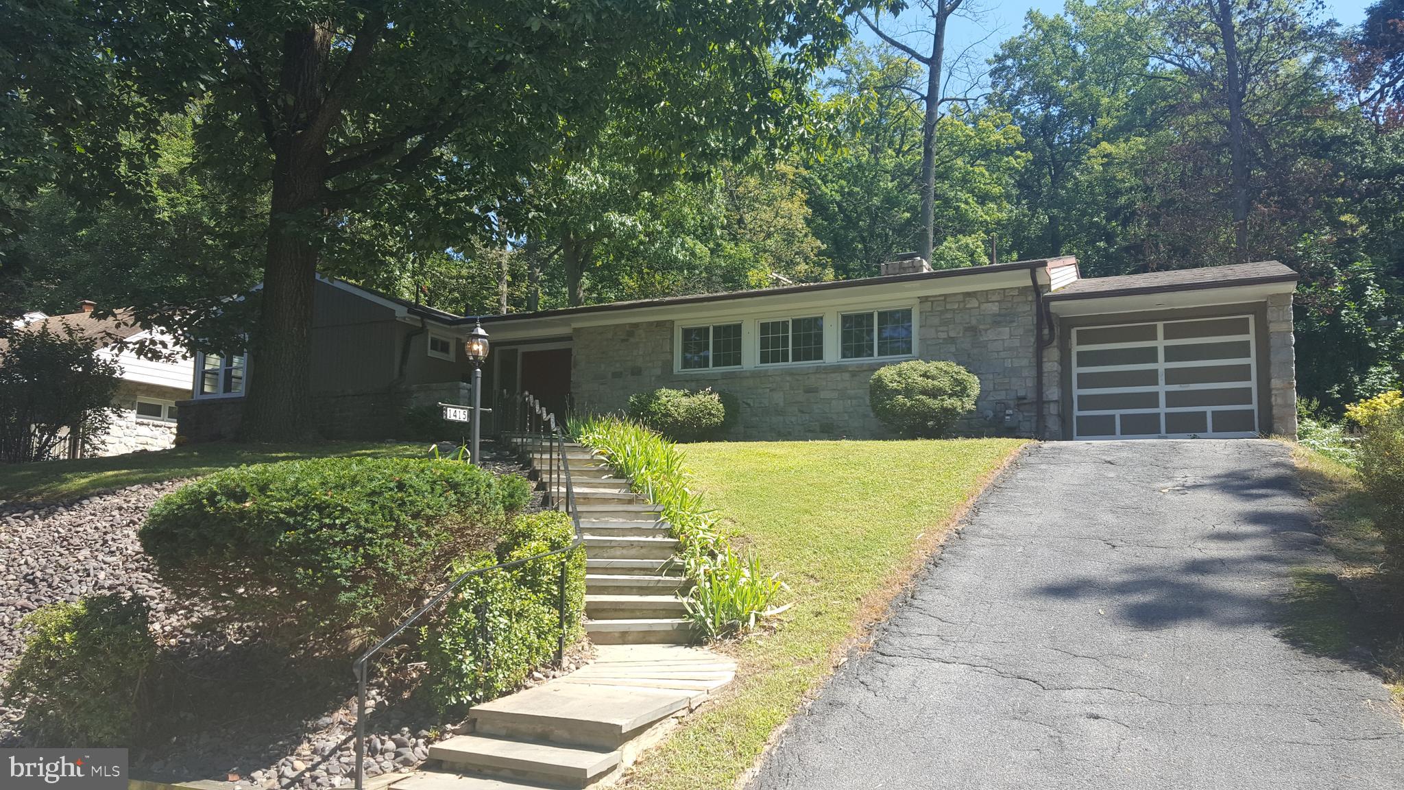 1415 Lorraine Road Reading, PA 19604 - Photo 1 of 38 Gallery Image 1