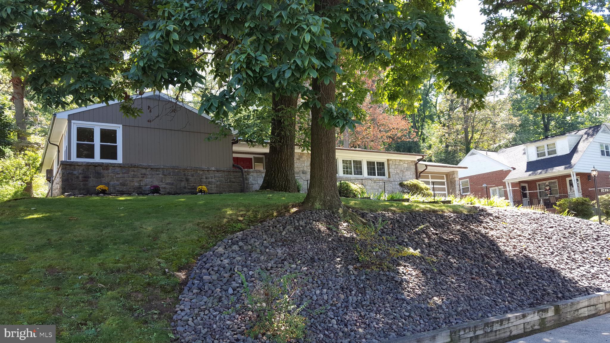 1415 Lorraine Road Reading, PA 19604 - Photo 3 of 38 Gallery Image 3