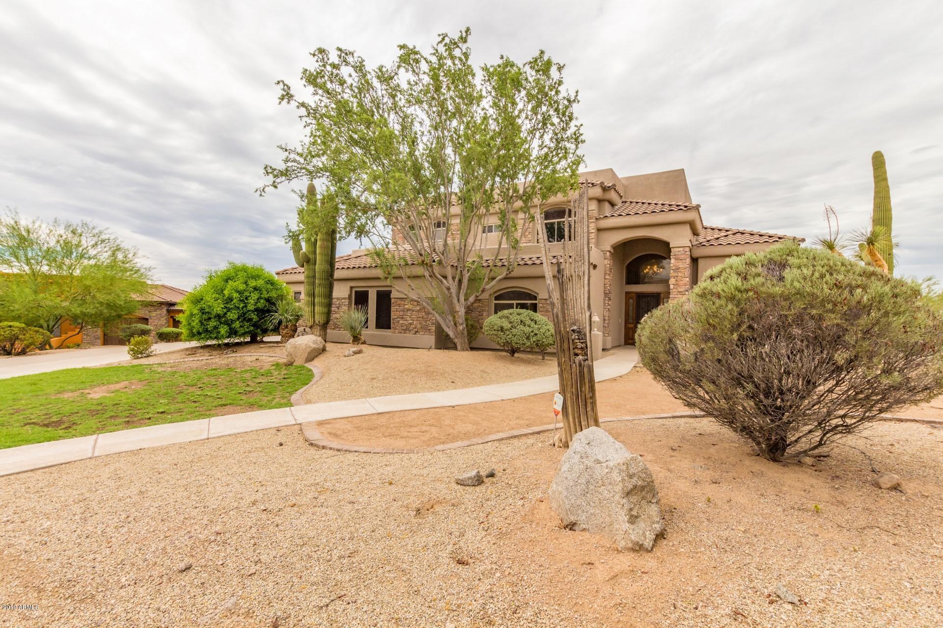 3530 North Hawes Road, Unit 11 Mesa, AZ 85207 - Photo 53 of 60 a view of backyard of the house