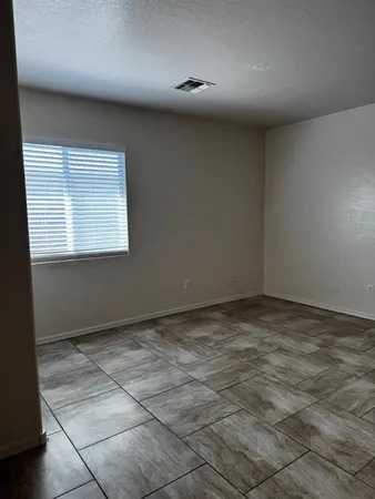 $1,900 | 14613 North 154th Avenue, Surprise, AZ 85379